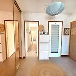 Grand Baigne De Soleil Avec Parking Apartment *