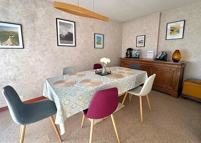 Grand Baigné De Soleil Avec Parking Apartamento Saint-Raphaël