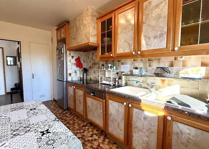 Apartamento Grand Baigné De Soleil Avec Parking Saint-Raphaël